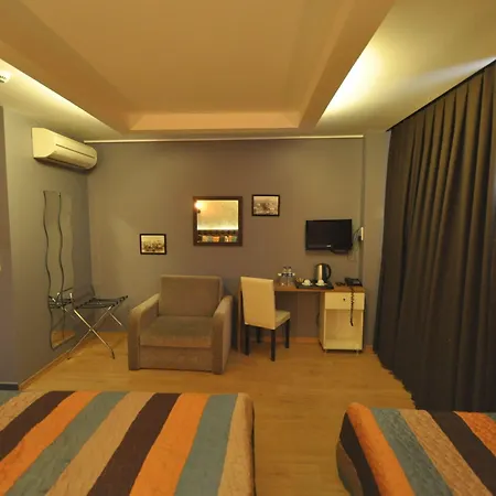 Retropera Hotell