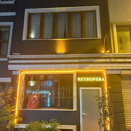 Retropera 伊斯坦布尔